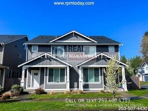 Building Photo - 1541 Amethyst St SE