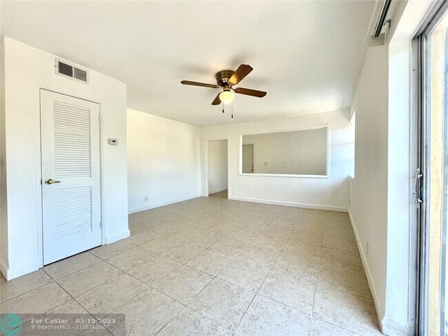 Foto del edificio - 4071 N Dixie Hwy