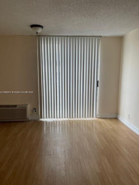 Foto del edificio - 16450 NW 2nd Ave