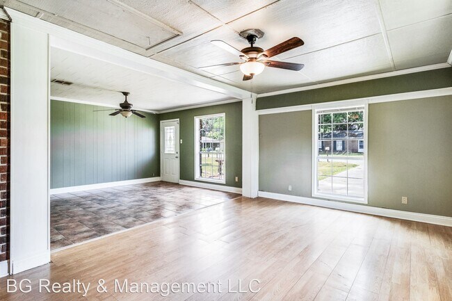 Foto del edificio - 3 br, 1 bath House - 115 Lindsey Circle