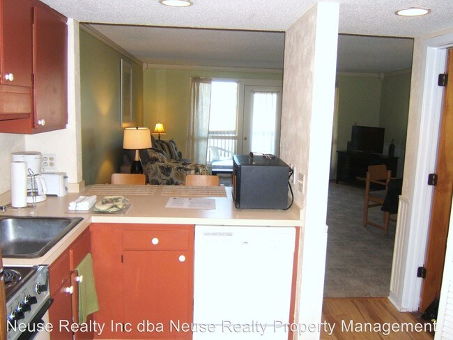 Building Photo - 1 br, 1 bath House - 6117 Harbourside Dr.