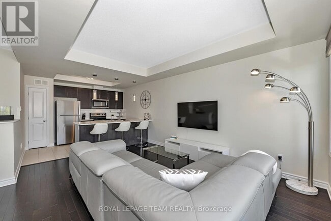 Photo du bâtiment - 887 Kilbirnie Dr