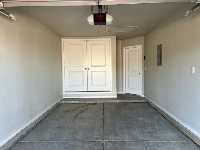 Foto del edificio - 2125 N Texas Ave