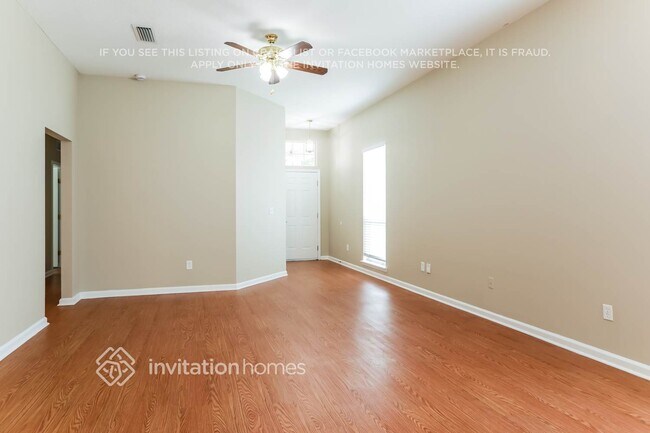 Foto del edificio - 4011 Pebble Brooke Circle South