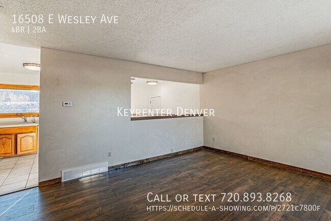 Building Photo - Amazing 4 Bedroom With Solar Panels Near B...