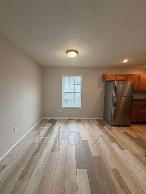 Foto del edificio - 4506 E Chipmunk Ln