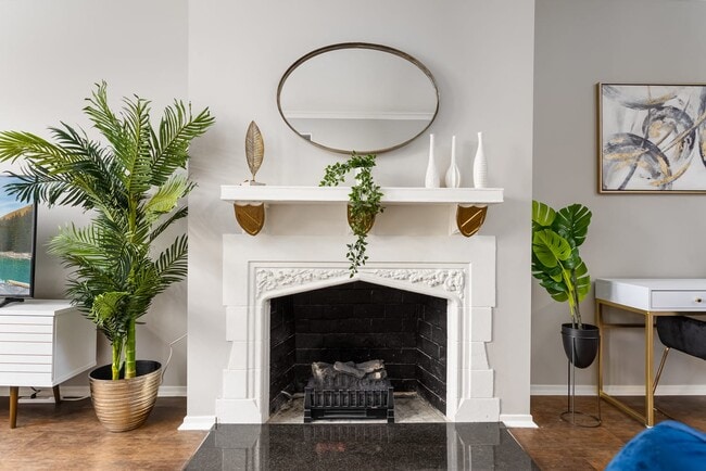 Foto del edificio - 2211 E 67th St