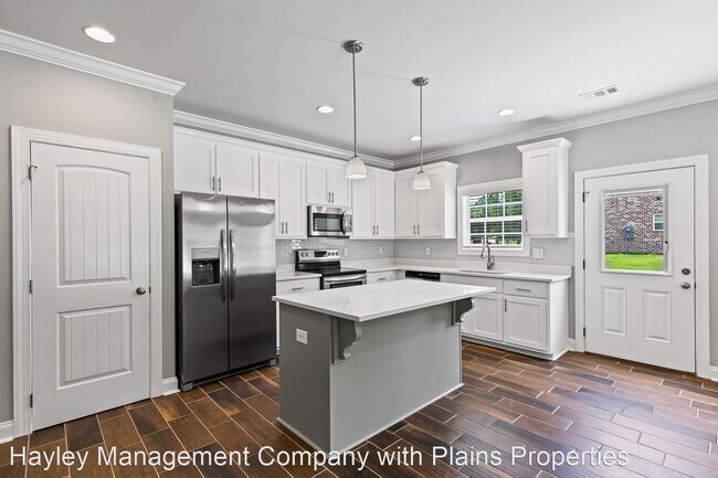 Building Photo - 4 br, 4.5 bath House - 2091 Downs Way
