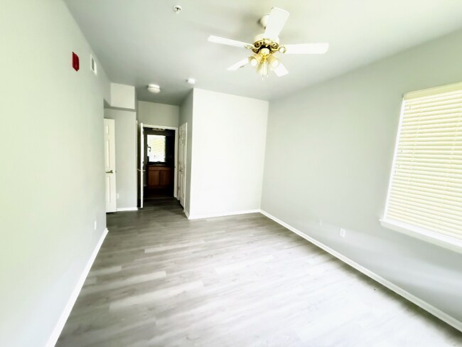 Foto del edificio - 15700 E Jamison Dr