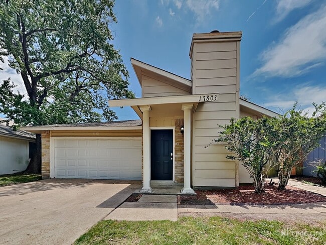 Building Photo - 17803 Glenmark Dr