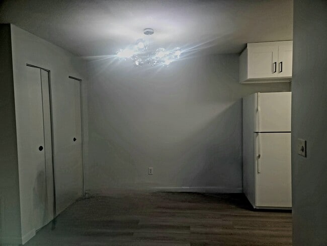 Foto del edificio - 5 Thayer Pond Dr