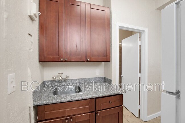 Foto del edificio - 916 Marin St