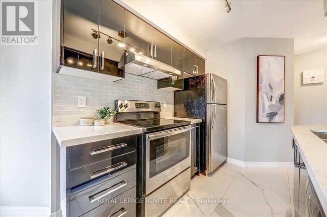 Building Photo - 19 Rosebank Dr