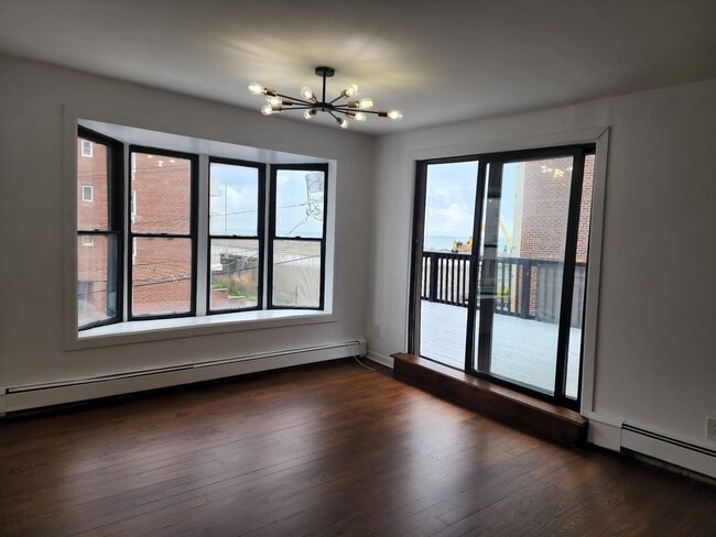 Building Photo - 1-39 Beach 122nd St