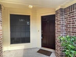Building Photo - 15631 Pilgrim Hall Dr