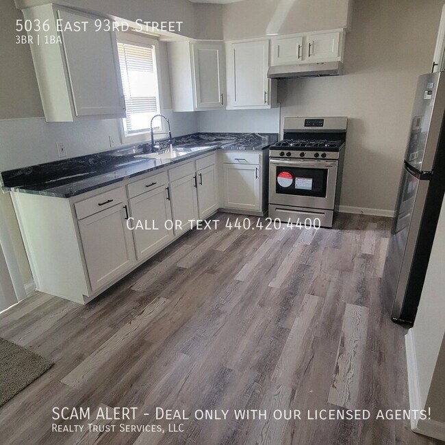 Building Photo - 5036 E 93rd St