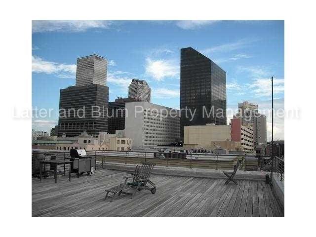 Foto del edificio - 404 Notre Dame St