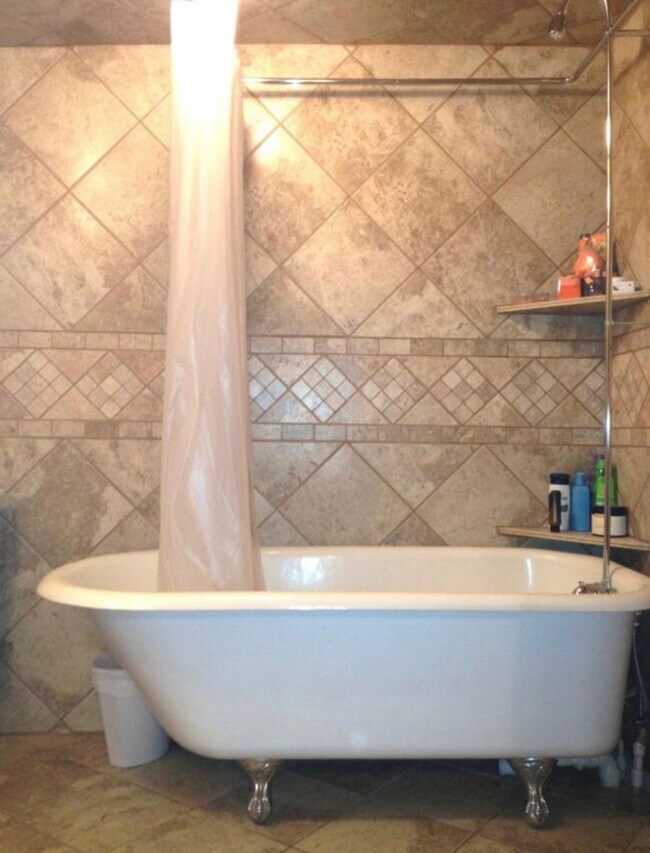 Foto del edificio - 2200 Nolan St