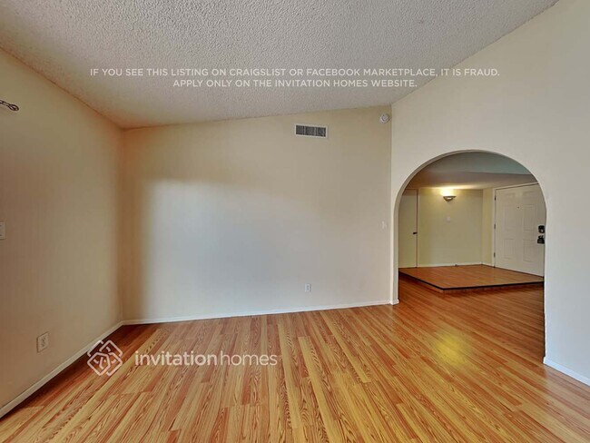 Foto del edificio - 246 W Kristal Way