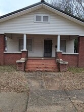 Building Photo - 7017 Division Ave