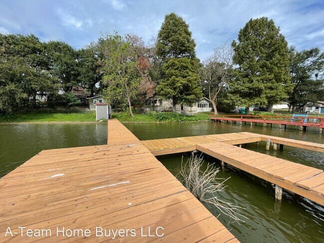 Foto del edificio - 3 br, 2 bath House - 149 Big Chief Dr
