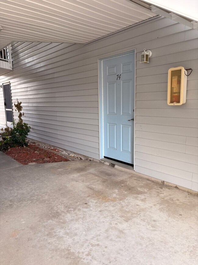 Building Photo - 101 Bent Tree Dr