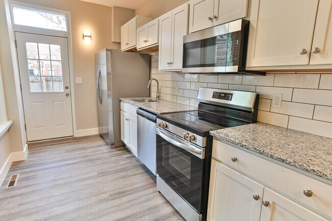 Foto del edificio - 2 Bedroom Single Family on N 4th St