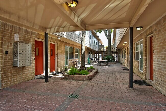 Foto del edificio - 1416 Hawthorne St