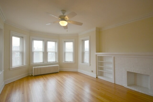 Foto principal - 2648 W Winnemac Ave