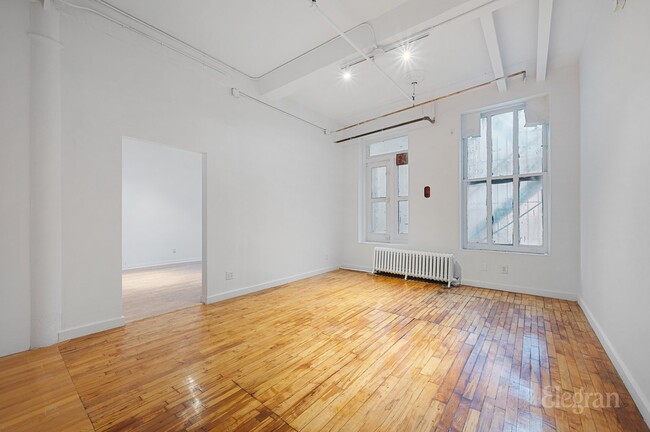 Foto del edificio - 417 Lafayette St