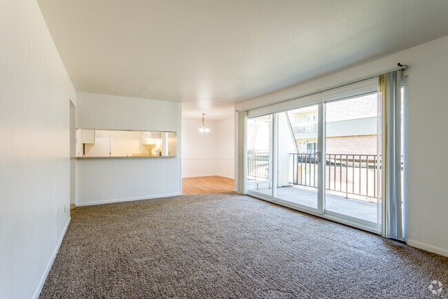 Interior Photo - Belmar Groves Apartments