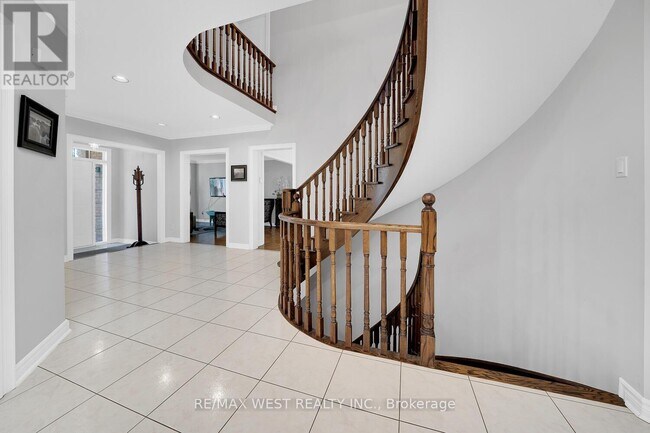 Building Photo - 38 John Kline Ln