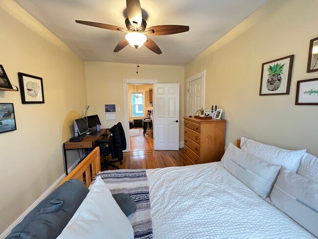 Foto del edificio - 42-44 Gorham St. Unit 3