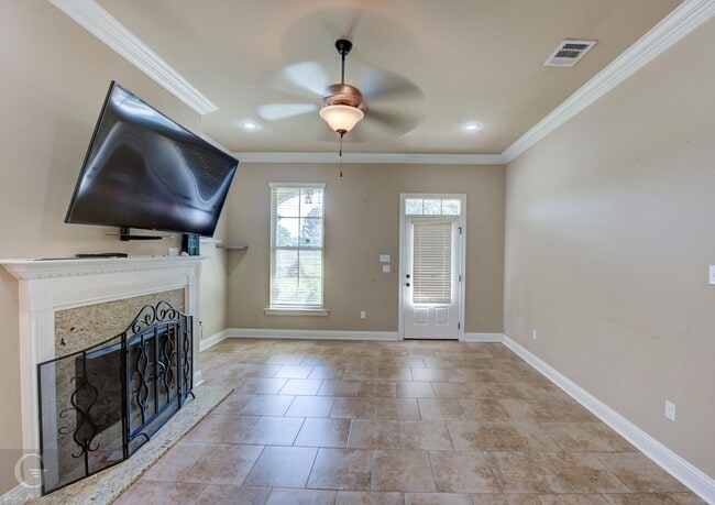 Building Photo - Rental Property