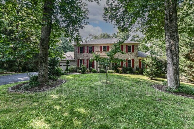 Building Photo - 12168 Holly Knoll Cir
