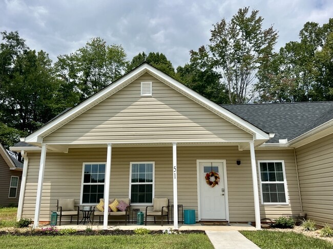 Building Photo - 51 Patrick Ct