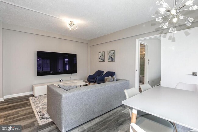 Foto del edificio - 2141 I St NW