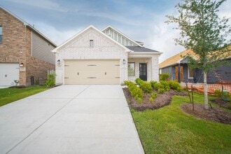 Building Photo - 10614 Whitejacket