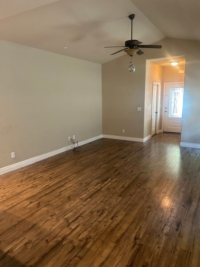 Foto del edificio - 13 Overseer Ct