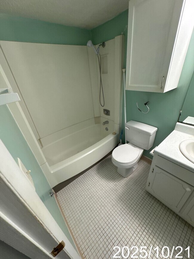 Foto del edificio - 201 E College Blvd