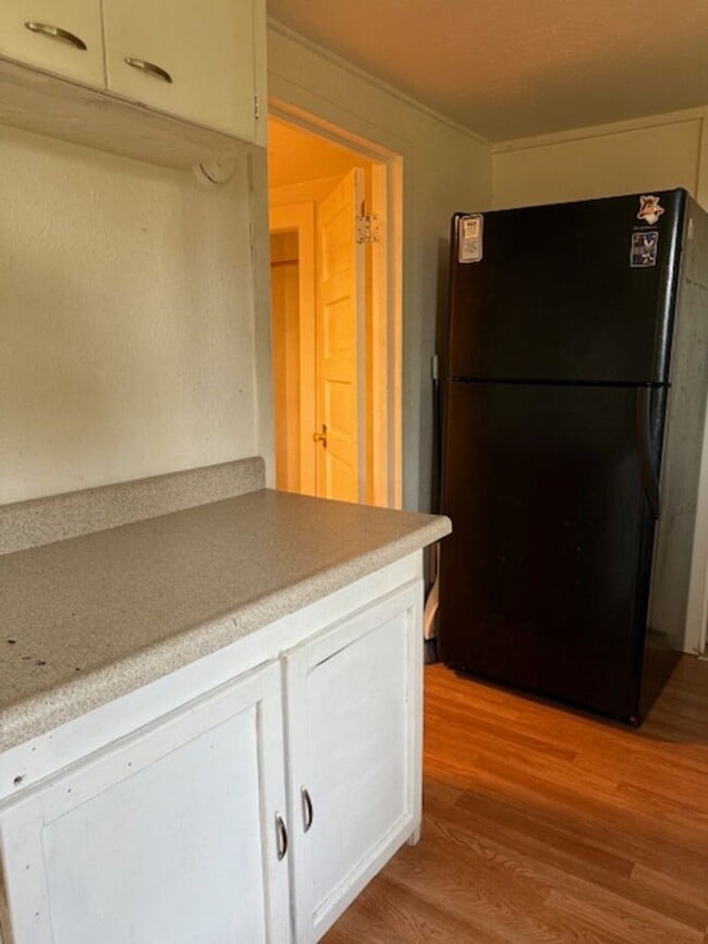 Building Photo - 510 N Collier St