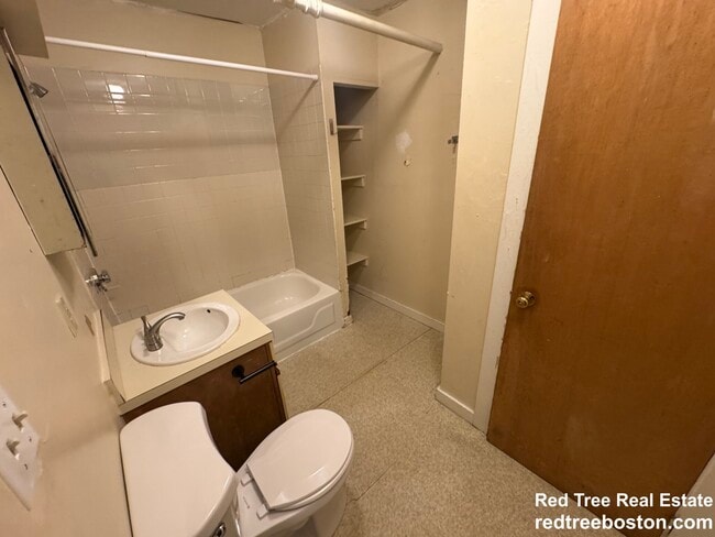 Photo - 19 Peterborough St Apartment