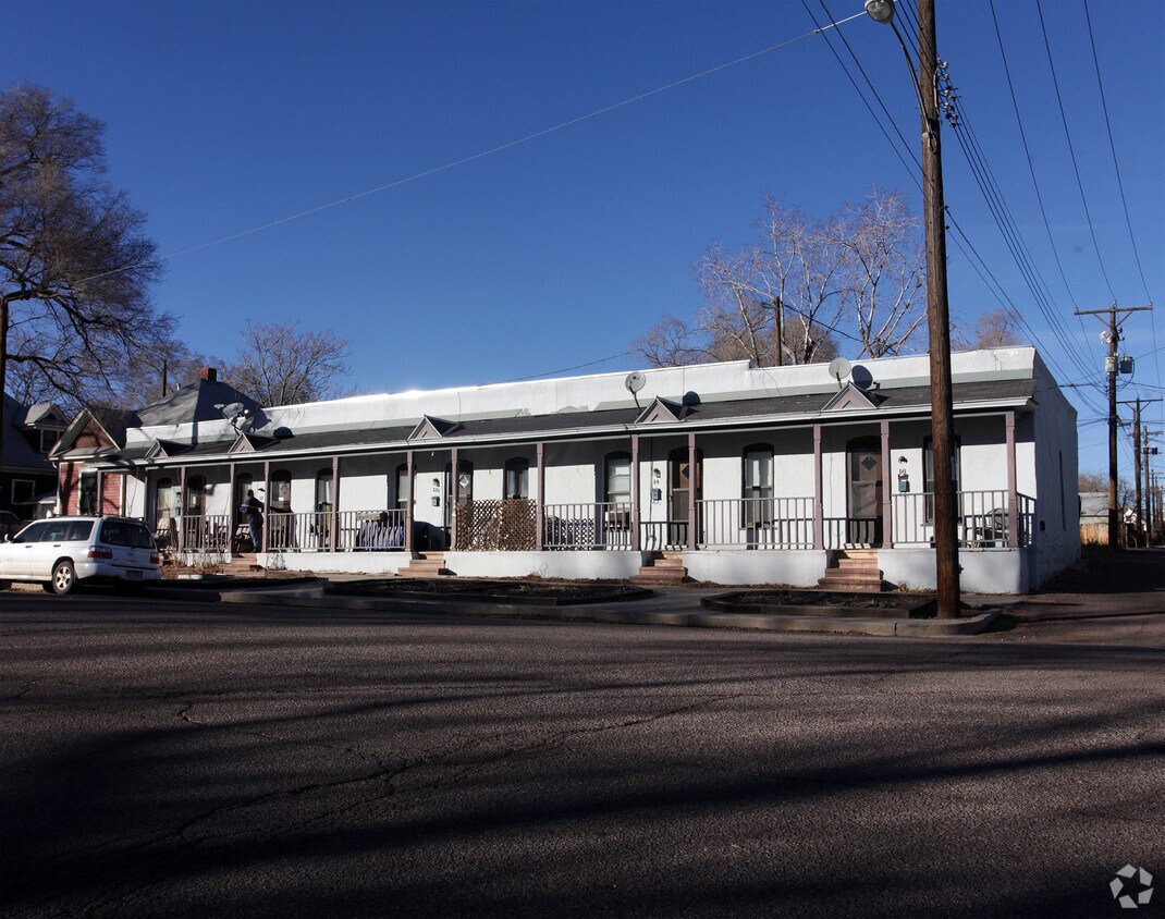 Foto del edificio - 10-16 E Fountain Blvd