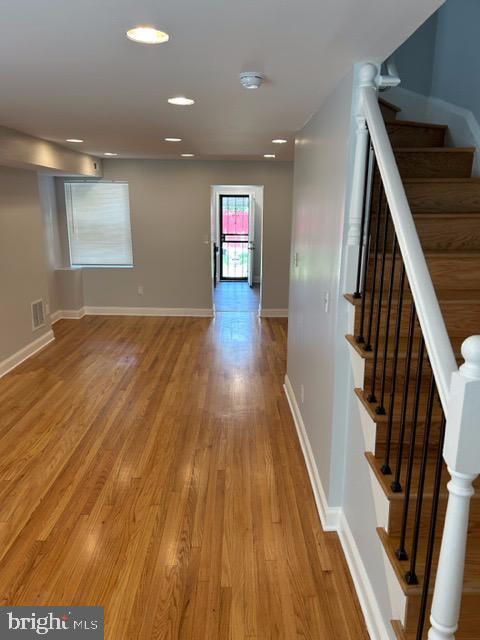 Foto principal - 1508 N Kenwood Ave