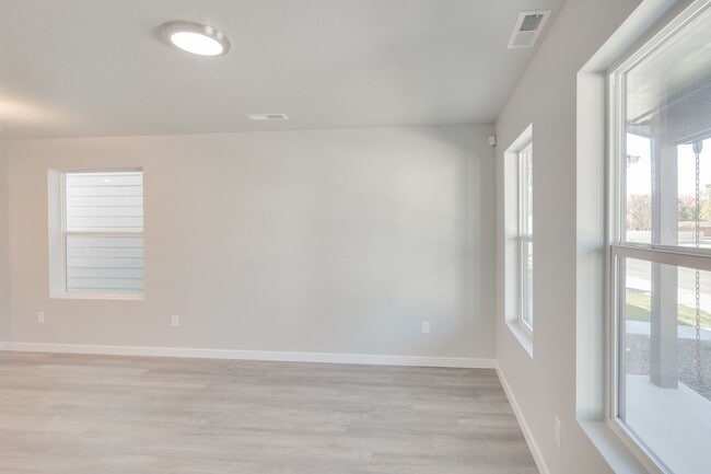 Foto del edificio - Beautiful, Modern 2 Bedroom Cottage Availa...