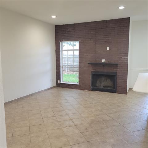 Building Photo - 3647 W Northgate Dr