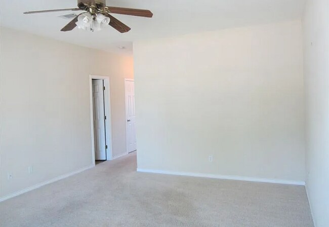 Building Photo - 1212 Welsh Ave