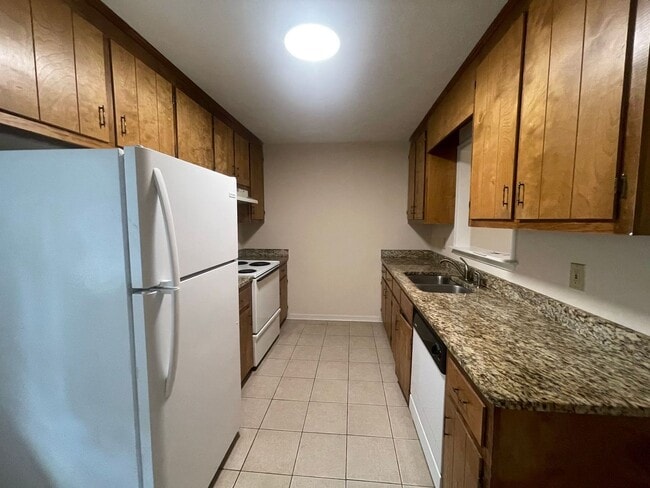 Photo - PRE-LEASING FOR AUGUST 2026! House