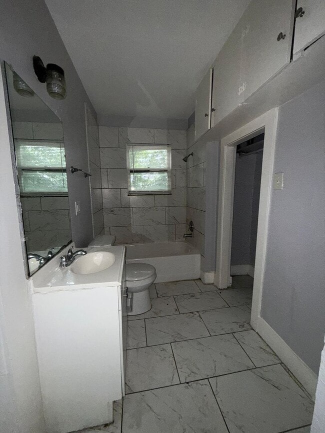 Foto del edificio - 3012 Live Oak St