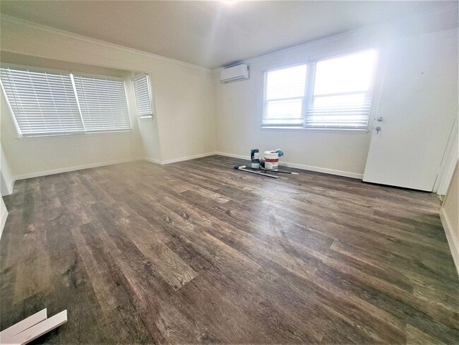 Photo - 1307-1309 Apartment